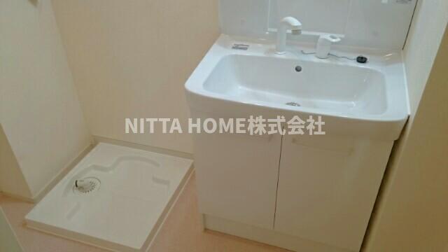 洗面設備　独立洗髪洗面台がついています◎