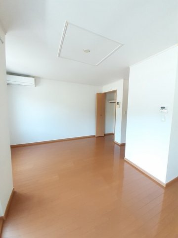 居室・リビング　ゆったりとした居間です