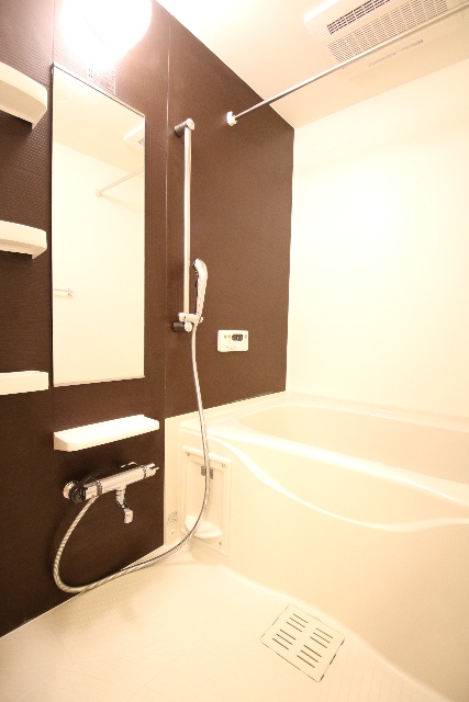 バス・シャワールーム　※別室の参考写真の為、現況優先です。