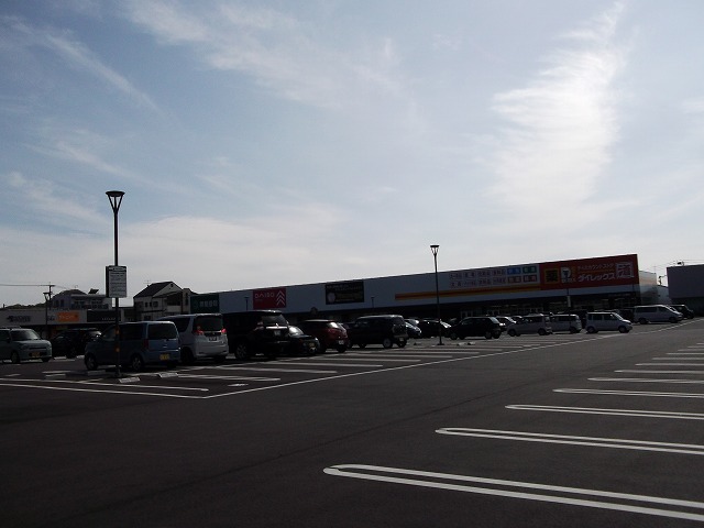ショッピングセンター　ライフガーデン水巻（ショッピングセンター）まで1500m