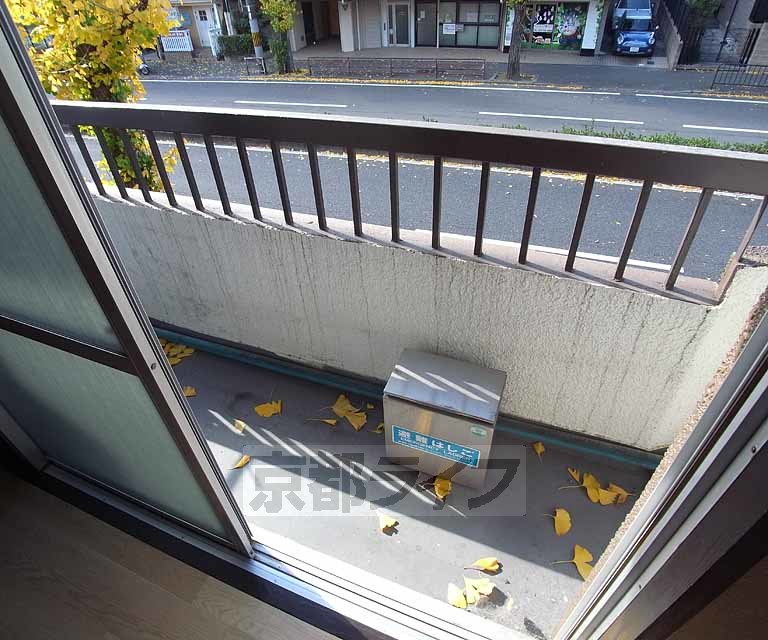 バルコニー　きれいなバルコニーです。