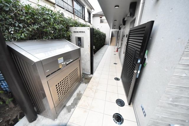 エントランス　★共用設備★
