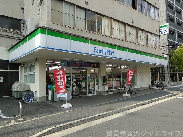 コンビニ　ファミリーマート新町高辻店（コンビニ）まで332m