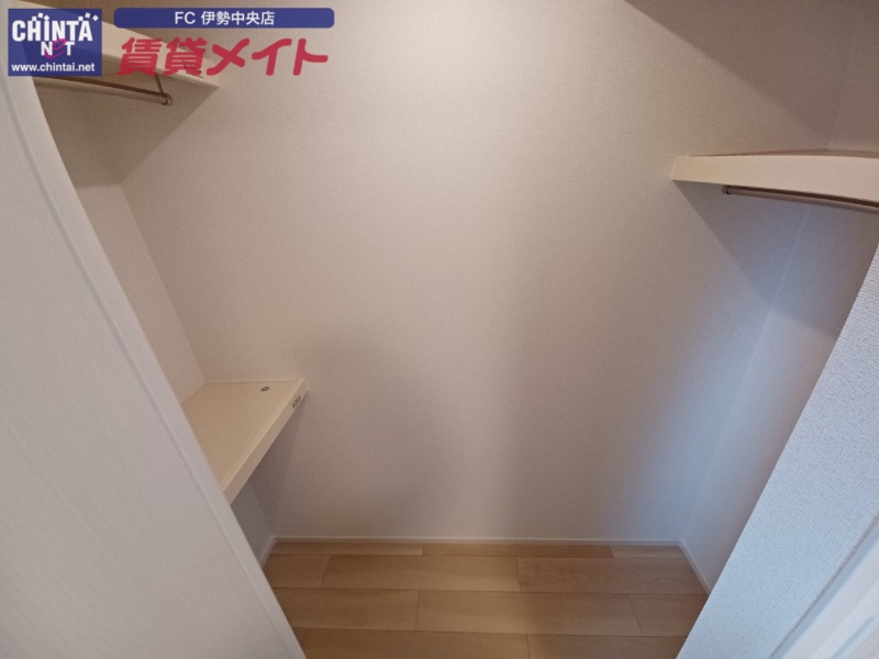 収納　反転タイプ参考写真