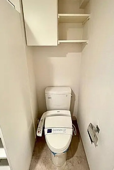 トイレ　同タイプ部屋　参考写真です