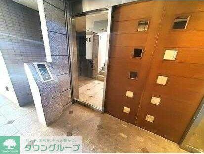 エントランス　★お問い合わせはタウンハウジングまで★