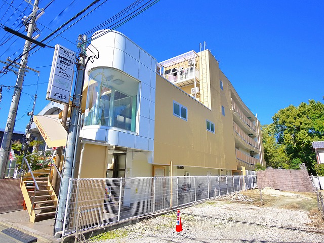 建物外観　きれいな外観です