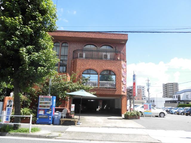 飲食店　中国飯店（飲食店）まで380m