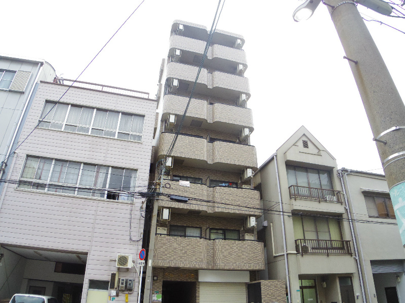 建物外観　全室角部屋設計