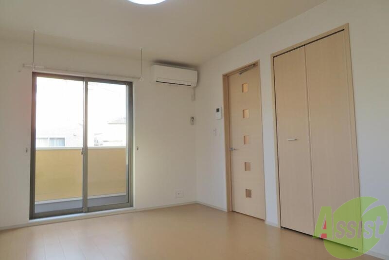 居室・リビング　広々とした開放感いっぱいの１１．３帖のお部屋です