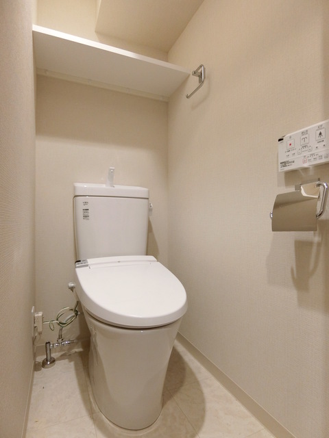 トイレ　コンパクトで使いやすいトイレです