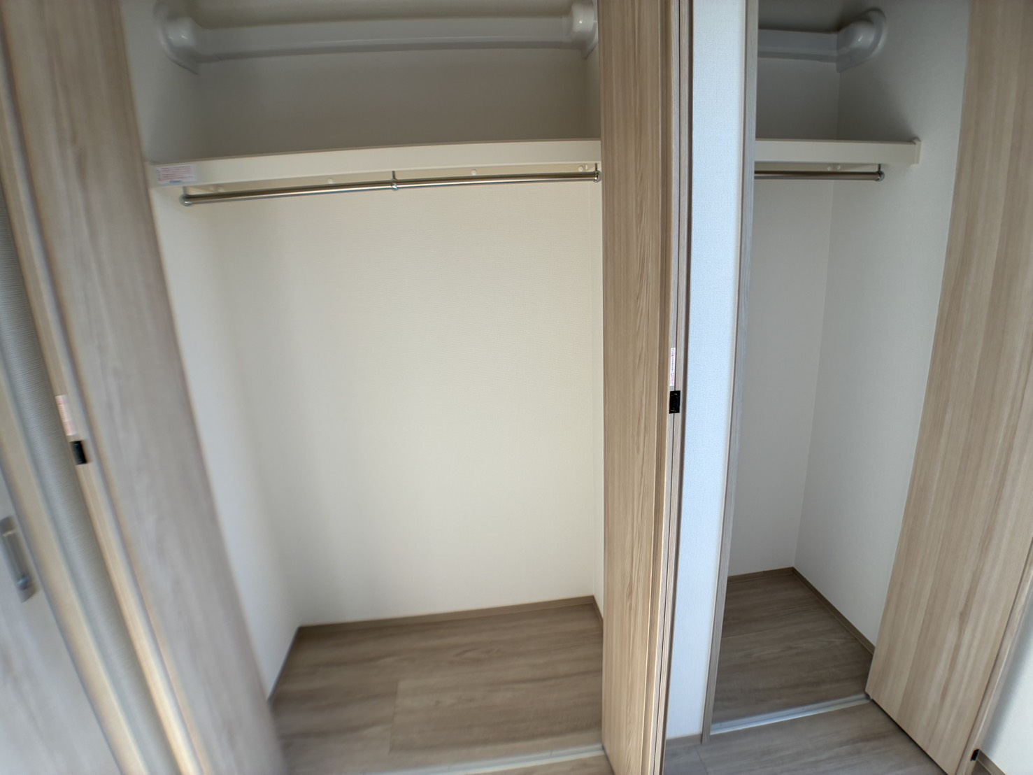 収納　同物件別部屋のものです。