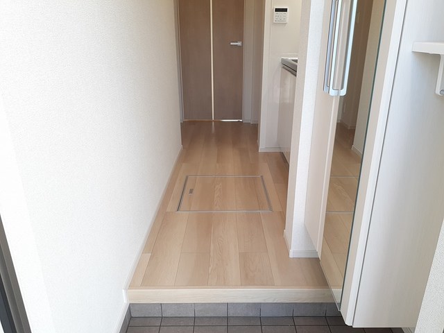 玄関　玄関