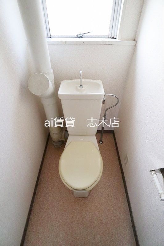 トイレ　※間取り反転