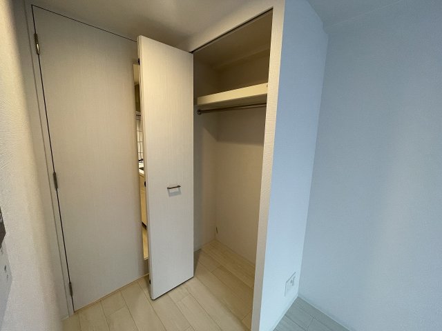収納　モデル写真