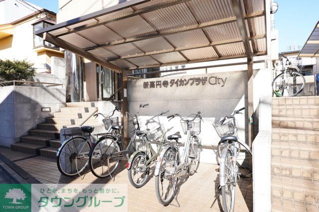 駐車場　★駐輪場★