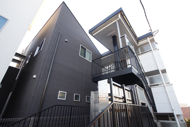 建物外観　オートロック付マンション♪