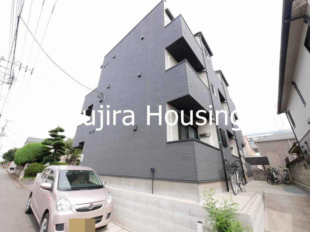 建物外観　★デザイナーズ物件です★