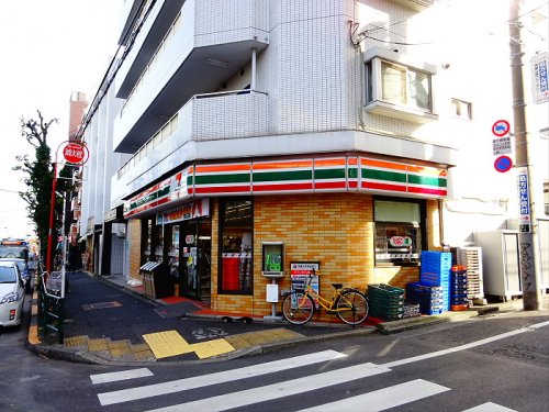 コンビニ　セブンイレブン馬事公苑（コンビニ）まで374m