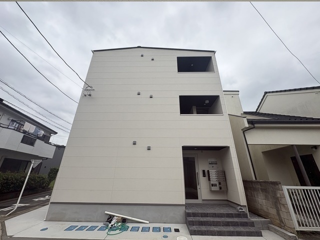 ジーメゾン春日部南中曽根の外観写真