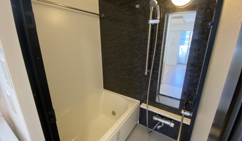 バス・シャワールーム　別部屋参考写真