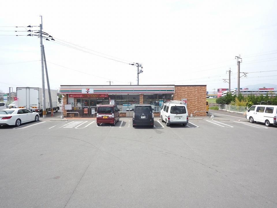 コンビニ　セブンイレブン佐賀兵庫店（コンビニ）まで835m