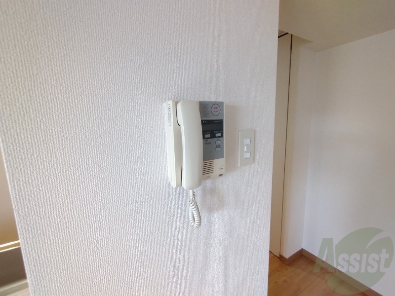 その他設備　インターホンは通話ができるので急な訪問があっても安心です。