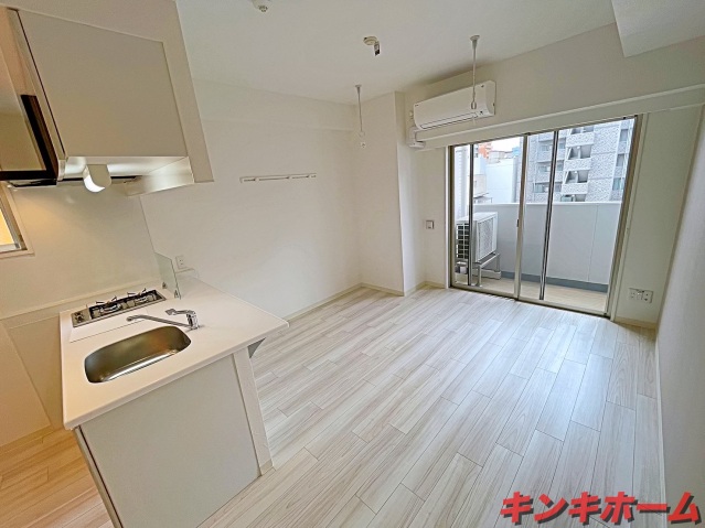 居室・リビング　写真は別のお部屋です。