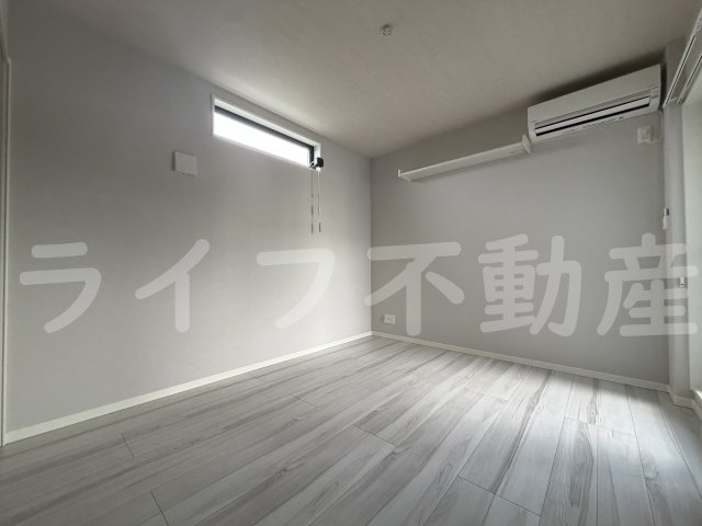 居室・リビング　ゆったり過ごせる居間です