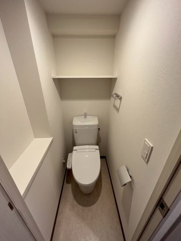 トイレ　清潔感のあるトイレです