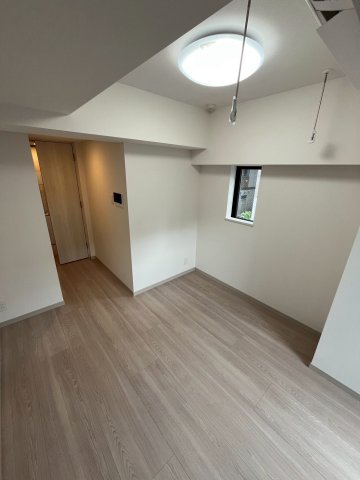 その他部屋・スペース　こちらの居間で趣味の時間をお楽しみください