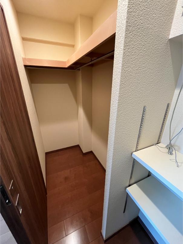 収納　7帖洋室の収納です。