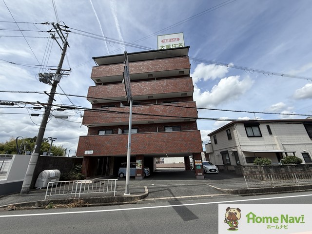 建物外観　「バルカン城山」、現地待ち合わせでのご案内も可能です。
