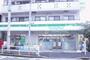 コンビニ　ファミリーマート新宿上落合店（コンビニ）まで357m