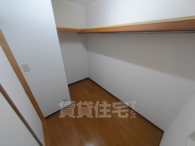 松庵一丁目戸建の内装写真