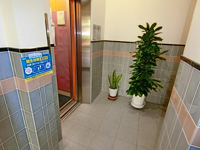 エントランス