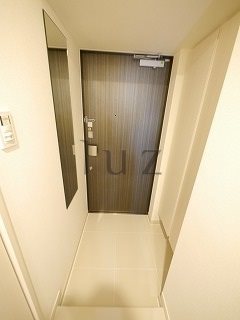 玄関　玄関から広々としています！