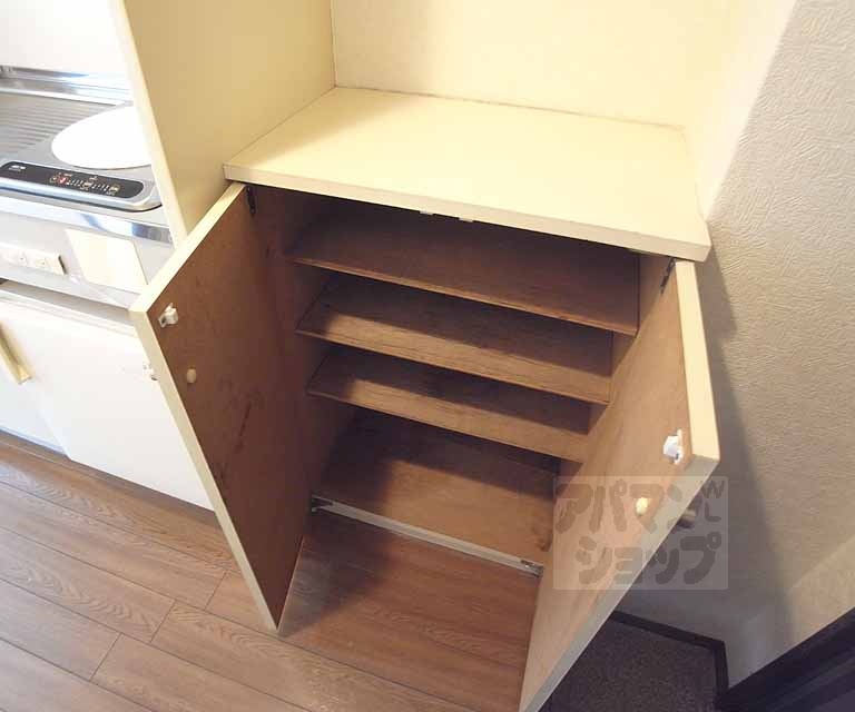 収納　下駄箱です。
