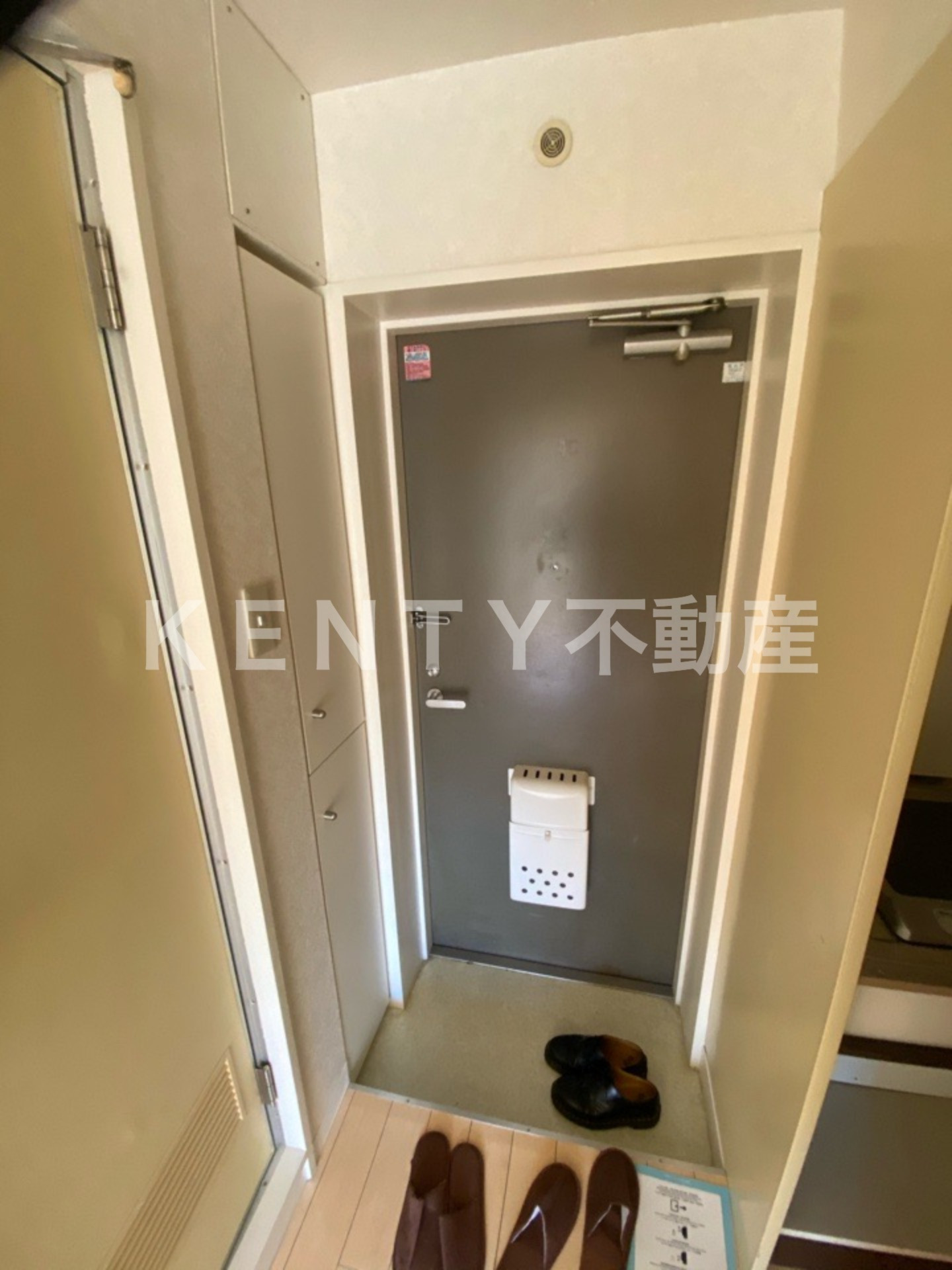 玄関　毎日通る玄関はこちらです