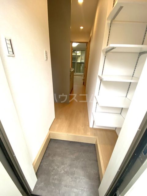 Housekul HY4の玄関写真