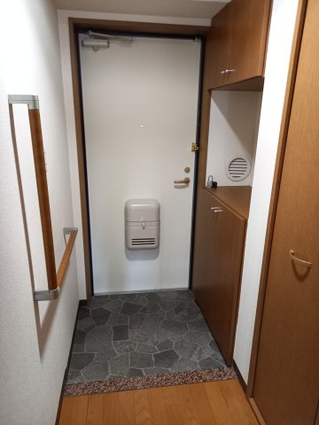 玄関　※現況優先