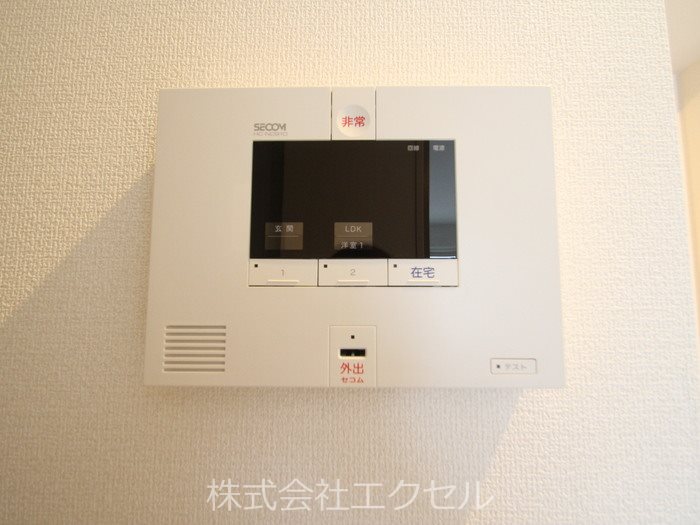 セキュリティ　来訪者の姿が確認できます。