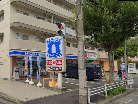 コンビニ　ローソン（コンビニ）まで359m