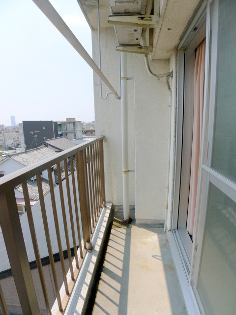 地下鉄鶴舞線 御器所駅 徒歩3分 5階建 築52年の内装写真