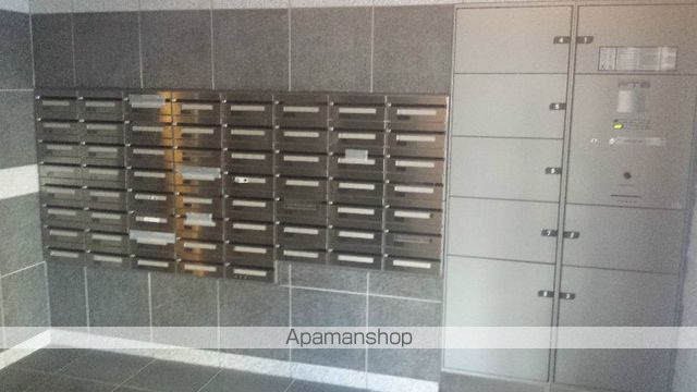 ＪＲ京浜東北線 川崎駅 徒歩7分 11階建 築15年のトイレ写真