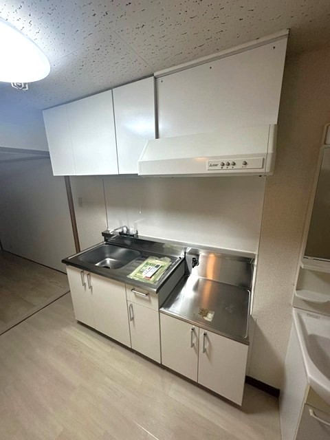 キッチン　※参考写真※ガスコンロ設置可能のキッチンです☆ご自身でお好き