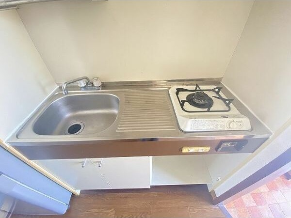 エブリワン東棟のキッチン写真