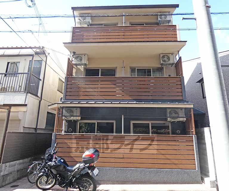 グレース白梅町の外観写真