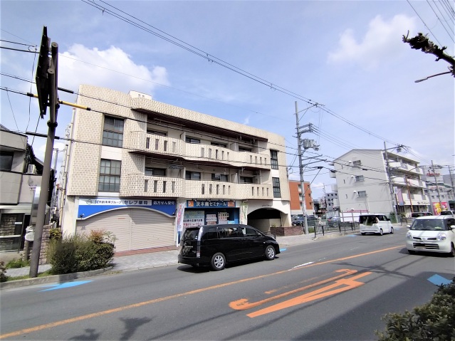 メゾンさかもと