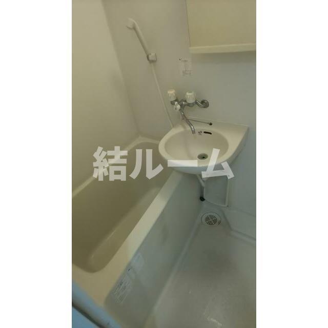 都営三田線 新板橋駅 徒歩5分 14階建 築21年の風呂写真